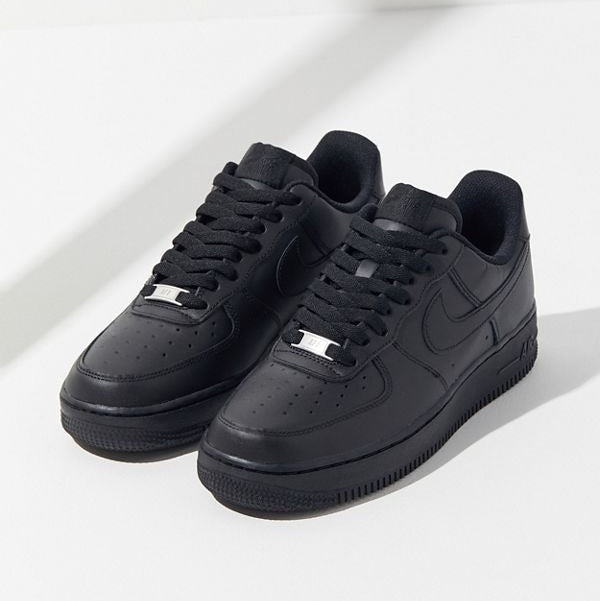 Tenis Nike Air Force 1 '07